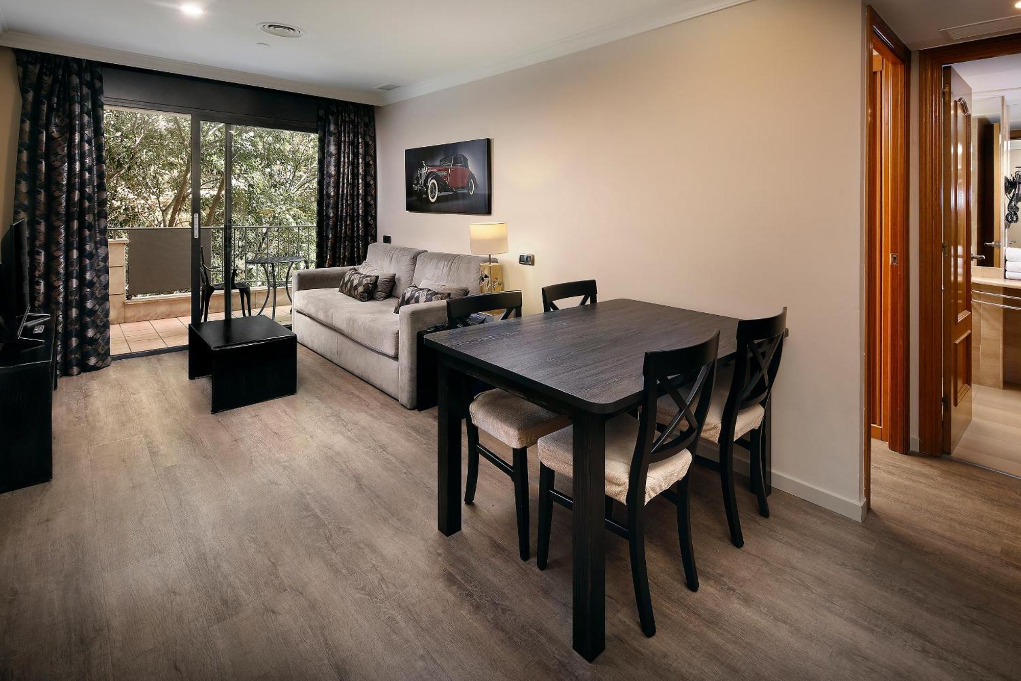 Apartaments-Hotel Hispanos 7 Suiza Barcelona Eksteriør billede