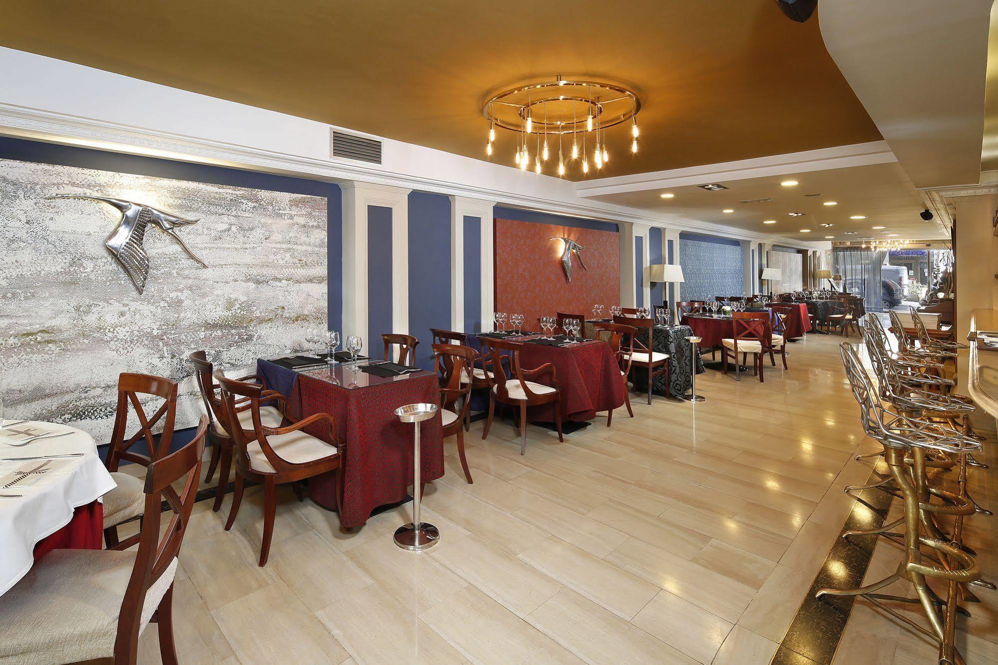Apartaments-Hotel Hispanos 7 Suiza Barcelona Eksteriør billede