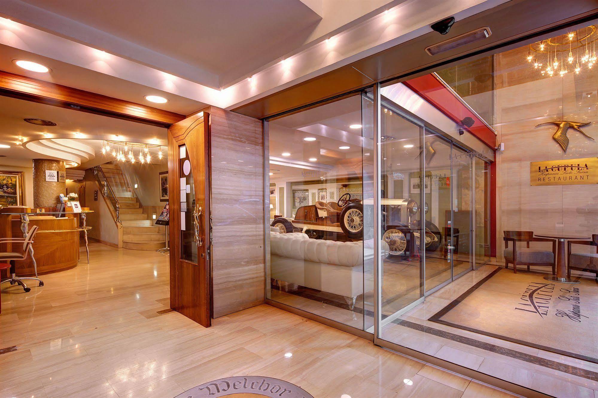 Apartaments-Hotel Hispanos 7 Suiza Barcelona Eksteriør billede