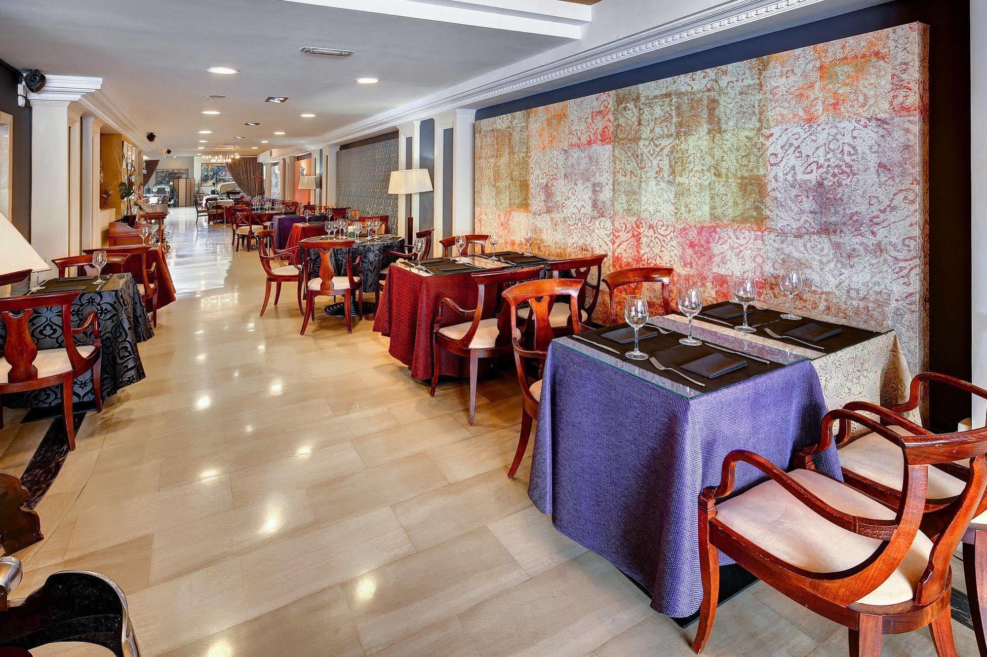 Apartaments-Hotel Hispanos 7 Suiza Barcelona Eksteriør billede