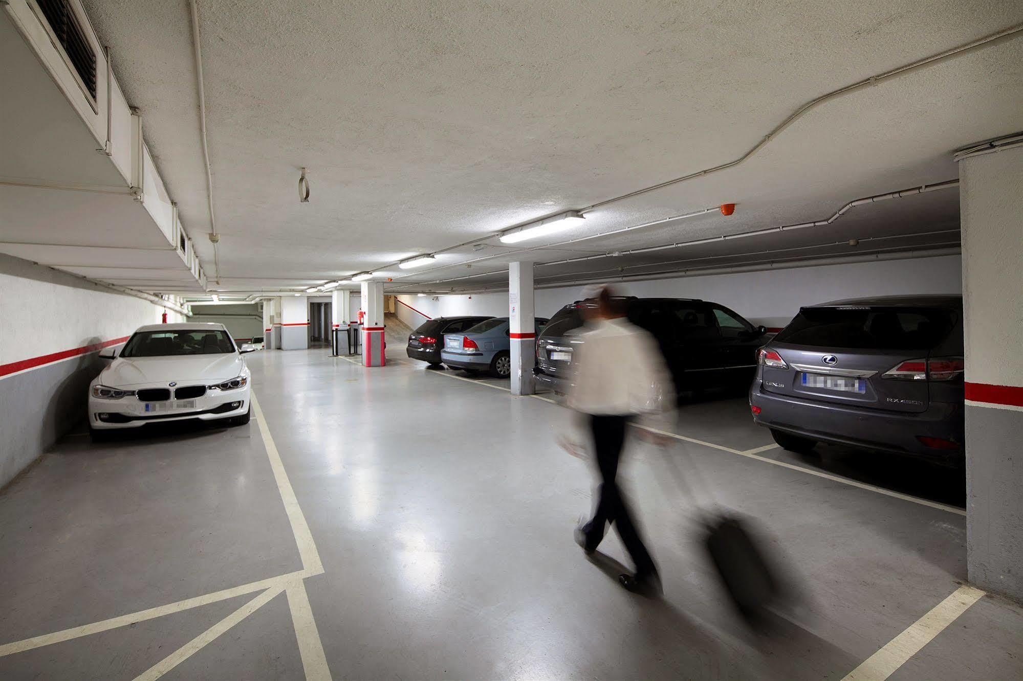 Apartaments-Hotel Hispanos 7 Suiza Barcelona Eksteriør billede